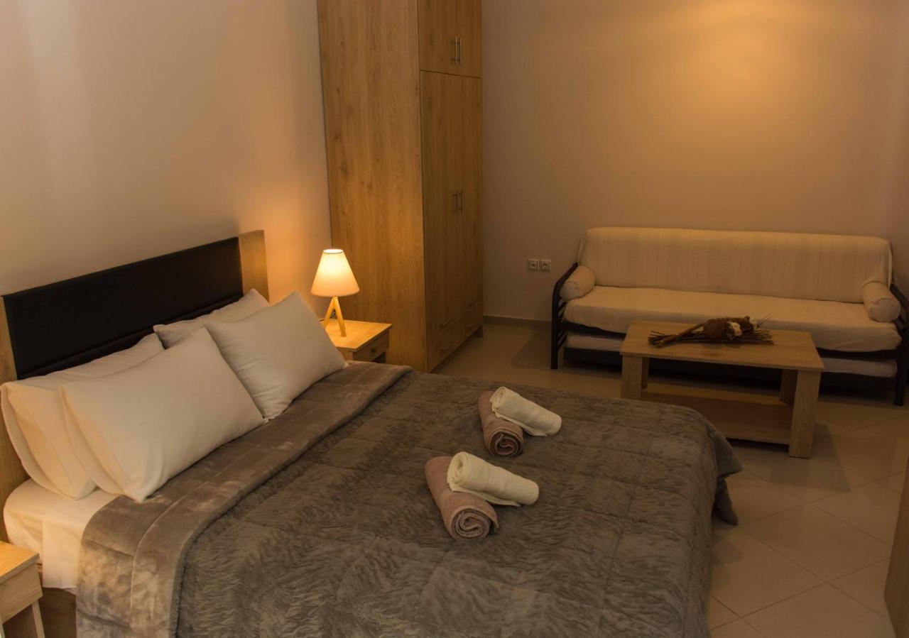 Central Luxury Studio Corinth 外观 照片