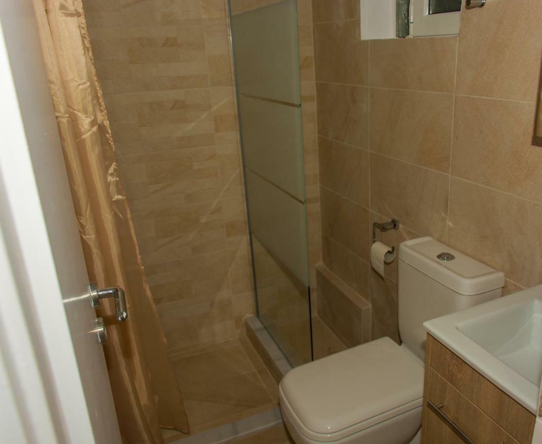 Central Luxury Studio Corinth 外观 照片